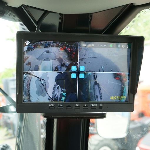 Tractor cu cabina 50HP, 4x4 inmatriculabil AGRI TRACKING 504 - Img 14