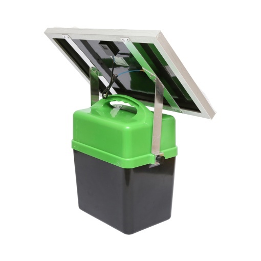 Aparat generator impulsuri 12V 6.2 Joule 40km cu panou solar 20W gard electric Breckner Germany - Img 3