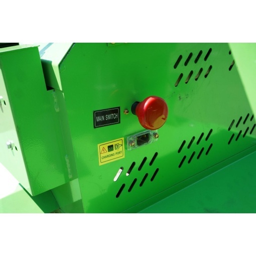 Mini incarcator frontal electric articulat 4x4, 2 motoare brushless 2200W, baterie 60V/70Ah, capacitate ridicare 400kg, latime cupa 1000mm Breckner Germany - Img 12
