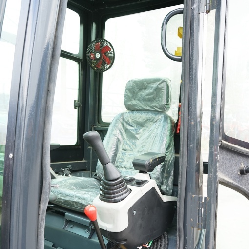 Mini excavator 2T cu cabina, motor diesel 25CP (18.4KW), adancime sapare 2120mm, capacitate ridicare 350Kg, 2 cupe incluse 400/770mm THOR - Img 7