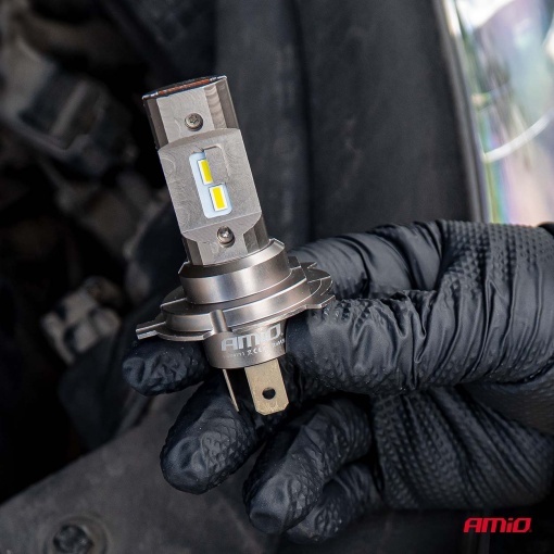 Set 2 becuri LED CANBUS H4 H19 12V 36W Amio - Img 6