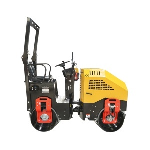Cilindru compactor 1500kg cu tamburi 900mm si motor diesel Kubota D1105, 25CP, pornire electrica - Img 3