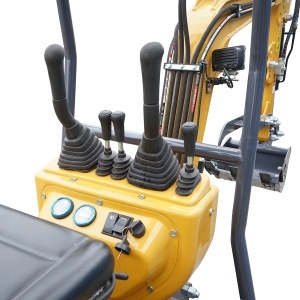 Mini excavator 1T cu semicabina, motor diesel 9.5CP, adancime sapare 1764mm, capacitate ridicare 350Kg, 3 cupe incluse 185/355/800mm THOR - Img 9