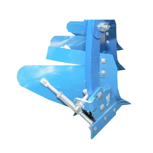Plug agricol cu 3 trupite reversibil hidraulic, cormane pline Konig Traktoren - Img 3