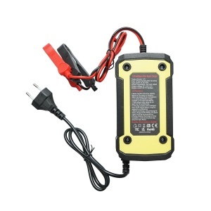 Redresor incarcator digital baterie 12V/6A cu functie de reparare 4-100Ah - Img 3