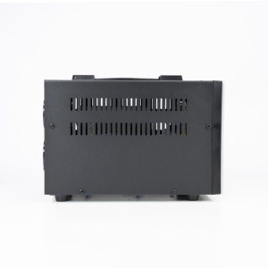 Stabilizator de tensiune SilverCloud 1500VA 900W 6.8A - Img 6