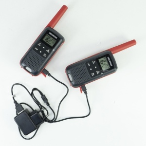 Statie radio portabila PMR PNI Decross DC63, 446MHz, 0.5W, 16CH, 1000mAh NiMH, IPx4, set 2 bucati - Img 8