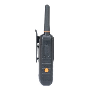 Statie radio portabila PNI PMR R80 PRO, set cu 2 buc, 0.5W - Img 2