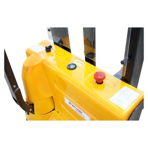 Transpalet electric cu sarcina maxima 1.6T, inaltime ridicare 3000mm, furci 1150mm Breckner Germany - Img 13