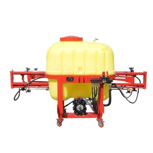 Erbicidator cu bazin 800L, brat 12m, 18 diuze triple THOR - Img 3