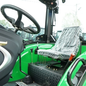 Tractor cu cabina 50HP Hanwo E2, motor Xinchai II cu roti 8.3-20/12.4-28 Konig Traktoren 504 - Img 8