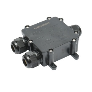 Doza etansa cu presetupe 24A 450V AC, 3 cai 3-14mm IP68 Leader