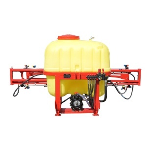 Erbicidator cu bazin 600L si brat 12m cu 25 diuze triple - Img 2