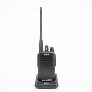 Statie radio portabila PNI Alinco DJ-VX46, PMR446, IP67, Scan, Vox, filtru Compander, Scramble, acumulator 1800mAh - Img 7