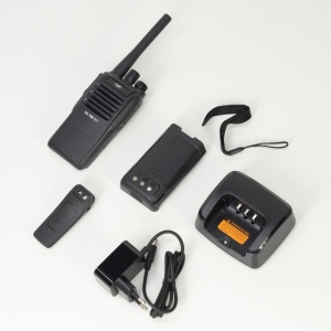 Statie radio portabila PNI PMR R17 446MHz, 0.5W, 16 canale PMR si tonuri 50 CTCSS si 104 DCS, programabila, Li-Ion 2200 mAh, IP68 - Img 6