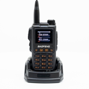 Statie radio portabila VHF/UHF Baofeng BF-18L, dual band, 999CH, 1800mAh, Scan, Dual Watch, Roger Beep, functie Radio FM si lanterna semnalizare - Img 7