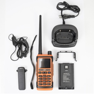 Statie radio portabila VHF/UHF PNI P17UV dual band 144-146MHz si 430-440MHz, 999CH, 1500mAh, Scan, Dual Watch, Roger Beep, functie Radio FM si lanterna semnalizare