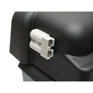 Cutie baterie auto cu voltmetru 12V, intrerupator alimentare 100A, siguranta 30A, priza bricheta, afisaj LCD, 2xUSB 360x180x235mm - Img 12