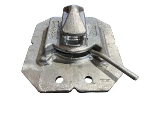 Dispozitiv fixare transcontainer twist lock cu placa