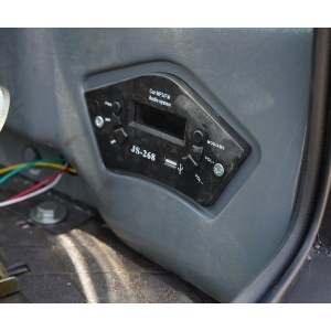 Incarcator frontal articulat WOLA 1T, 4x4, motor diesel 57CP, cupa cu gheara 0.8 m³ THOR - Img 17