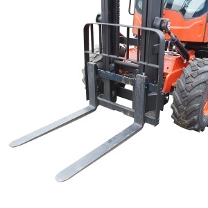 Motostivuitor 3.5T 4x4 OFF ROAD, motor diesel 57CP (42KW), inaltime ridicare 3m, roti 23.5/70-16 - Img 9