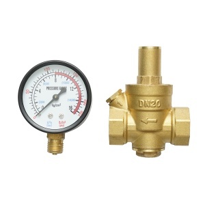 Regulator de reducerea a presiunii apei 3/4-3/4, reglabil cu sita filtrare si manometru DN20 pentru instalatii solare rezidentiale