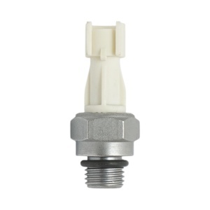 Senzor presiune ulei motor New Holland cod OEM 504084983