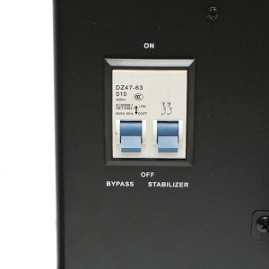 Stabilizator automat de tensiune 3000VA, 1800W, 140-250VAC cu releu monofazat, bypass, conexiune borne, afisaj LCD Breckner Germany - Img 7