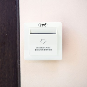 Pachet Yala control acces hotelier PNI CH2000R Gold si Intrerupator cu card PNI ES100 - Img 13