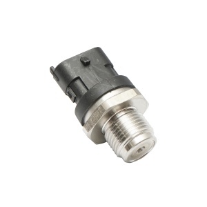 Senzor presiune combustibil pentru Case IH, New Holland, Massey Ferguson, Fendt cod OEM 837079434, 837079599, V837079434, V837079599, 2854542, 504333094, 5522231414 - Img 2