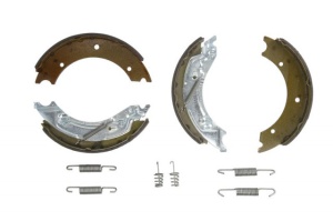 Set Saboti frana , pentru trailer KNOTT 250x40