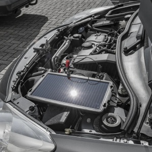 Incarcator solar pentru acumulator auto cu ventuze 2.4 W - Img 4