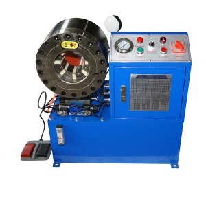 Masina de sertizat furtunuri hidraulice fi 6-51mm 3kW, 380V cu schimbare rapida Breckner Germany