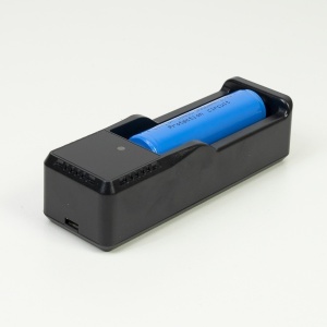 Pachet Lanterna PNI Adventure F300 cu LED in 3 culori, alb, rosu, verde, max. 10W, IPX6 + Sticky Pad Drapel - Img 8