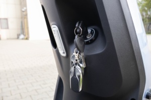Scuter electric KUBA GREE08, 1200W, gri-albastru, CIV inclus - Img 13