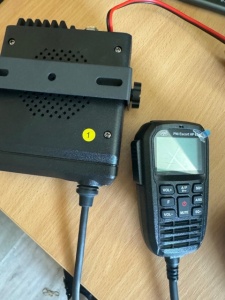 Statie radio CB PNI Escort HP 65 ASQ, multi-norma, Noise Blanker, ASQ, SQ reglabil, 12 V - 24 V, mufa de bricheta inclusa