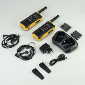 Statie radio portabila PMR PNI Dynascan F-15, 446MHz, 0.5W, 16CH, Waterproof IP67, set 2 bucati - Img 4
