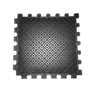 Covor din cauciuc cu striatii interconectabil 100x100x1.8cm pentru asternut odihna bovine - Img 2
