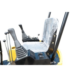 Mini excavator 1.2T pe senile cu semicabina, motor diesel 10CP, 499cc, adancime sapare 1750mm, 3 cupe incluse 270/390/560mm - Img 10