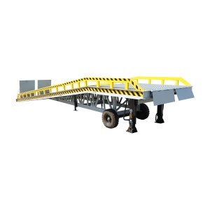 Rampa mobila 2.26x10.5M pentru descarcat/incarcat camioane