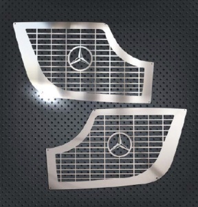 Set ornamente cromate far MERCEDES ACTROS 1842 / MP4