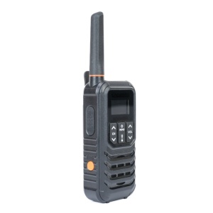 Statie radio portabila PNI PMR R80 PRO, set cu 2 buc, 0.5W - Img 4