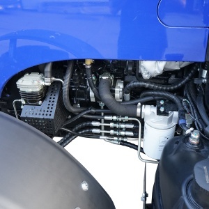 Tractor cu cabina 75HP 4x4 inmatriculabil, aer conditionat, motor Hyundai turbo DM02 LOVOL M754 - Img 9