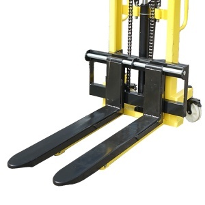 Transpalet manual cu sarcina maxima 1.5T inaltime maxima 1.6m - Img 5