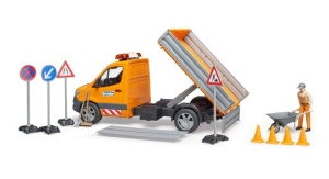 Camionetă întreținere drumuri MB Sprinter cu șofer și accesorii - Bruder 2677 scara 1:16 - Img 6