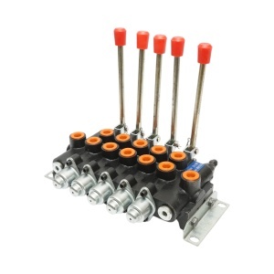 Distribuitor hidraulic 5 manete, debit 80L/min, presiune 200 bar Breckner Germany