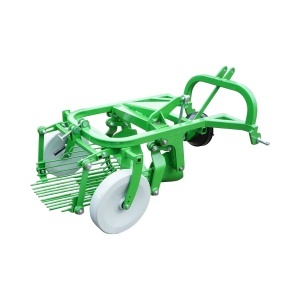 Masina de recoltat cartofi pe 1 rand model Polonia