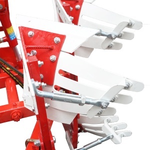 Plug agricol cu 2 trupite reversibil hidraulic, cormane crestate Konig Traktoren - Img 6
