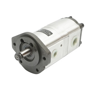Pompa hidraulica dubla John Deere sens pe stanga RE197623