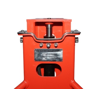 Transpalet semi-electric 1T cu autoincarcare, baterie Li-ion 12V, 50Ah, inaltime ridicare 1300mm - Img 10